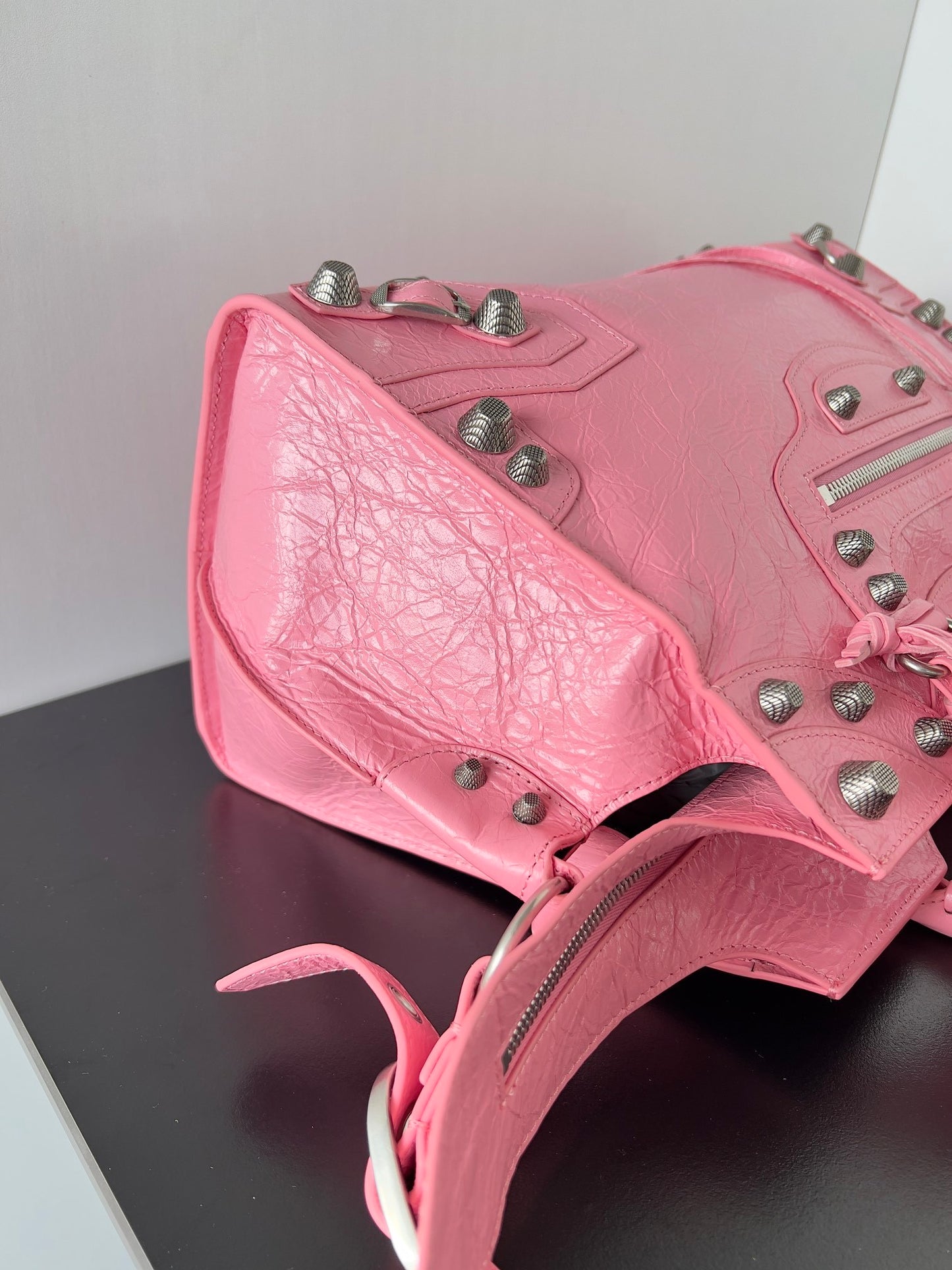 Balenciaga Neo Cagole City Arena Lambskin Leather Bag