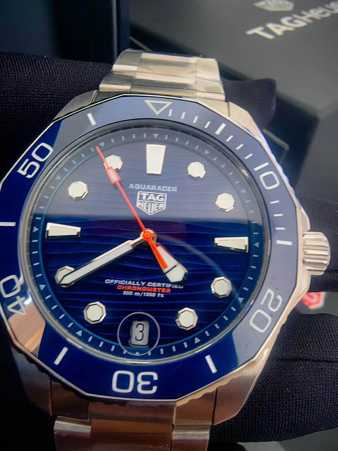 TAG Heuer Aquaracer Professional 300 – Date Watch