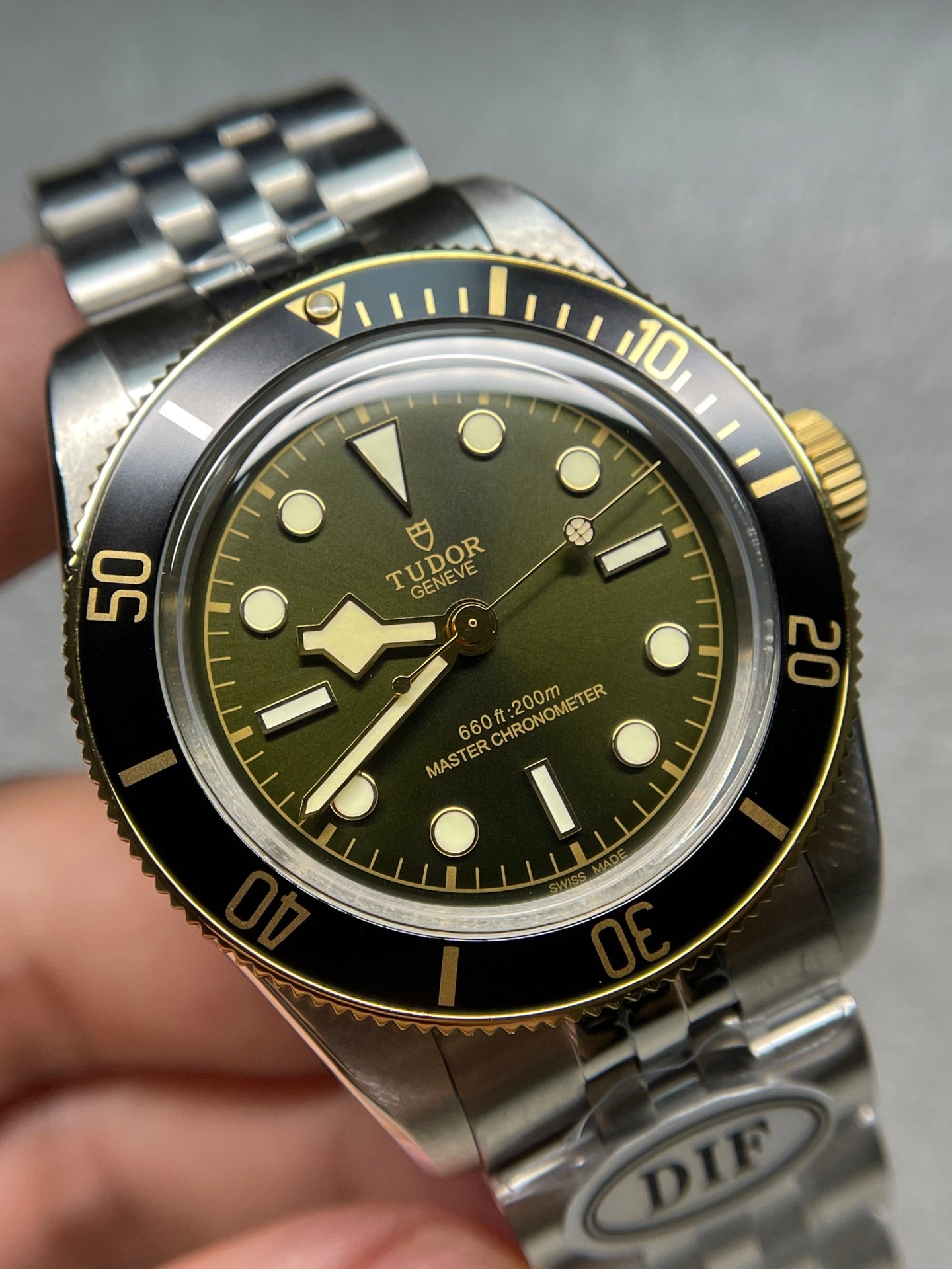 Tudor Black Bay Harrods 175th Anniversary Edition – Green Dial, Black Bezel