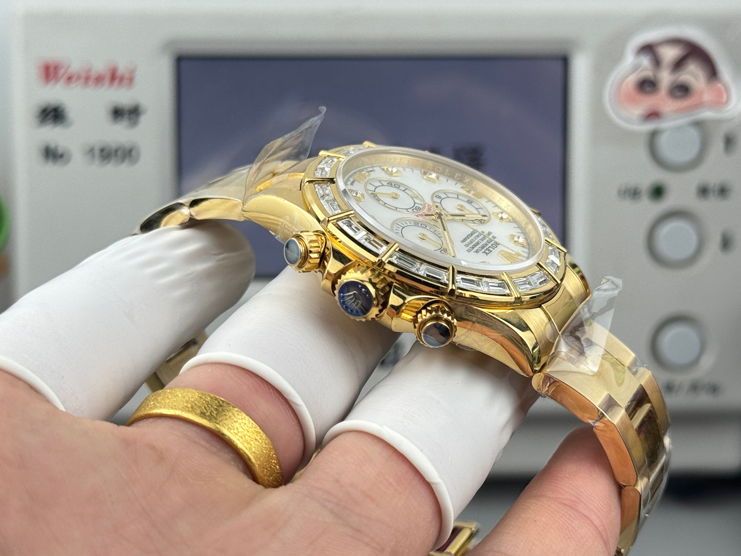 Rolex Cosmograph Daytona Yellow Gold Diamond Bezel 116568BR