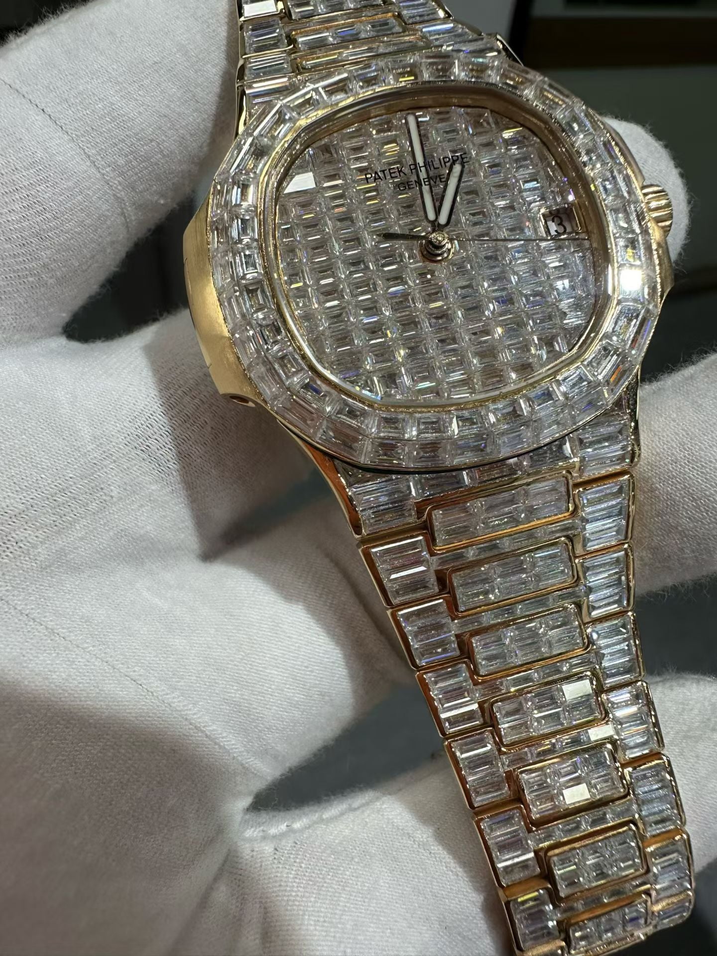 Patek Philippe Nautilus 5711 – 18K Rose Gold with Baguette Diamonds