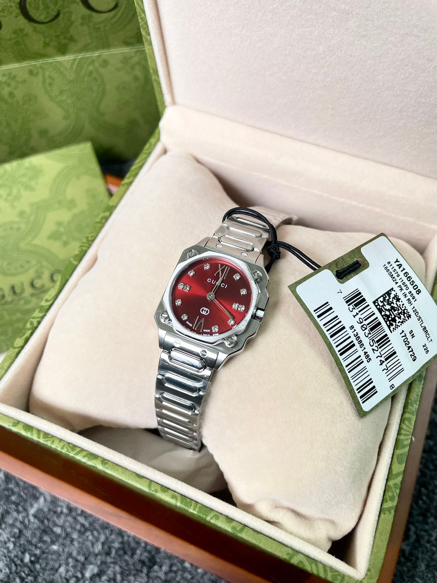 Gucci G-Flat Stainless Steel Watch with Red Dial