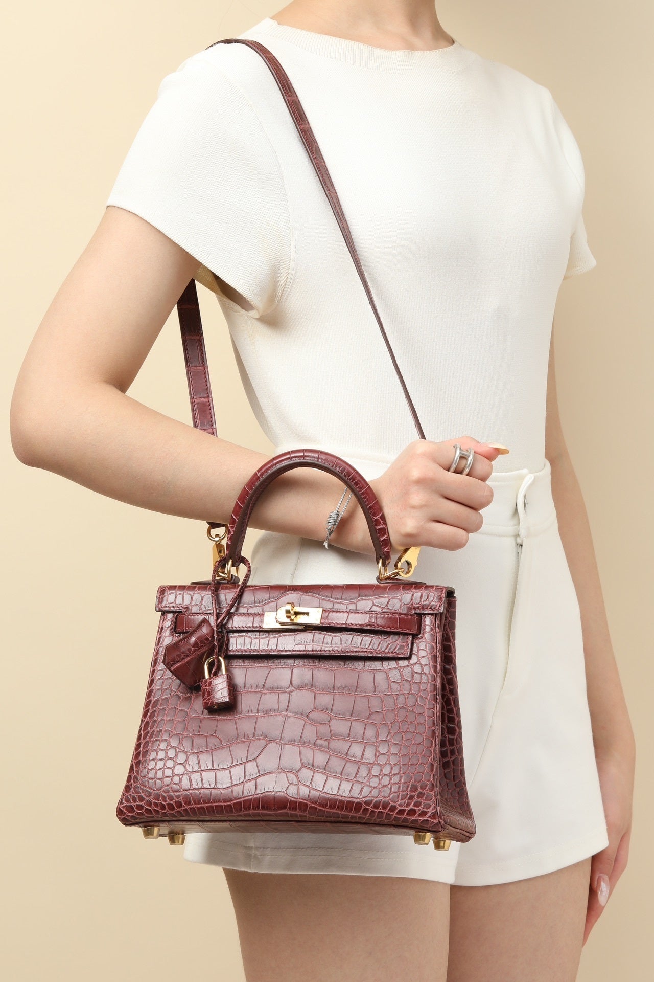 Hermès Kelly Bordeaux Crocodile Leather Bag