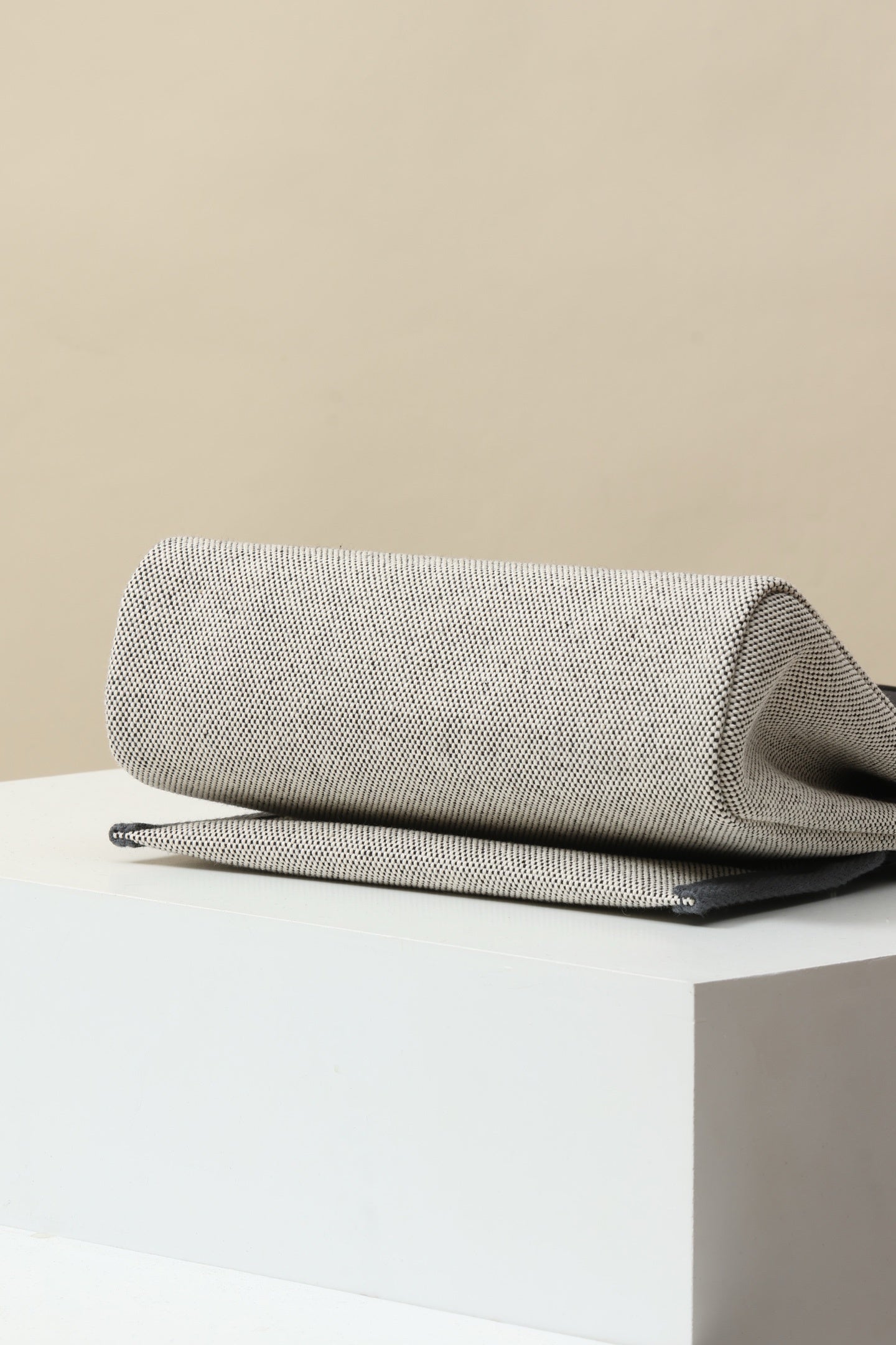 Hermès Herbag Zip 20 Beige Fauve Canvas