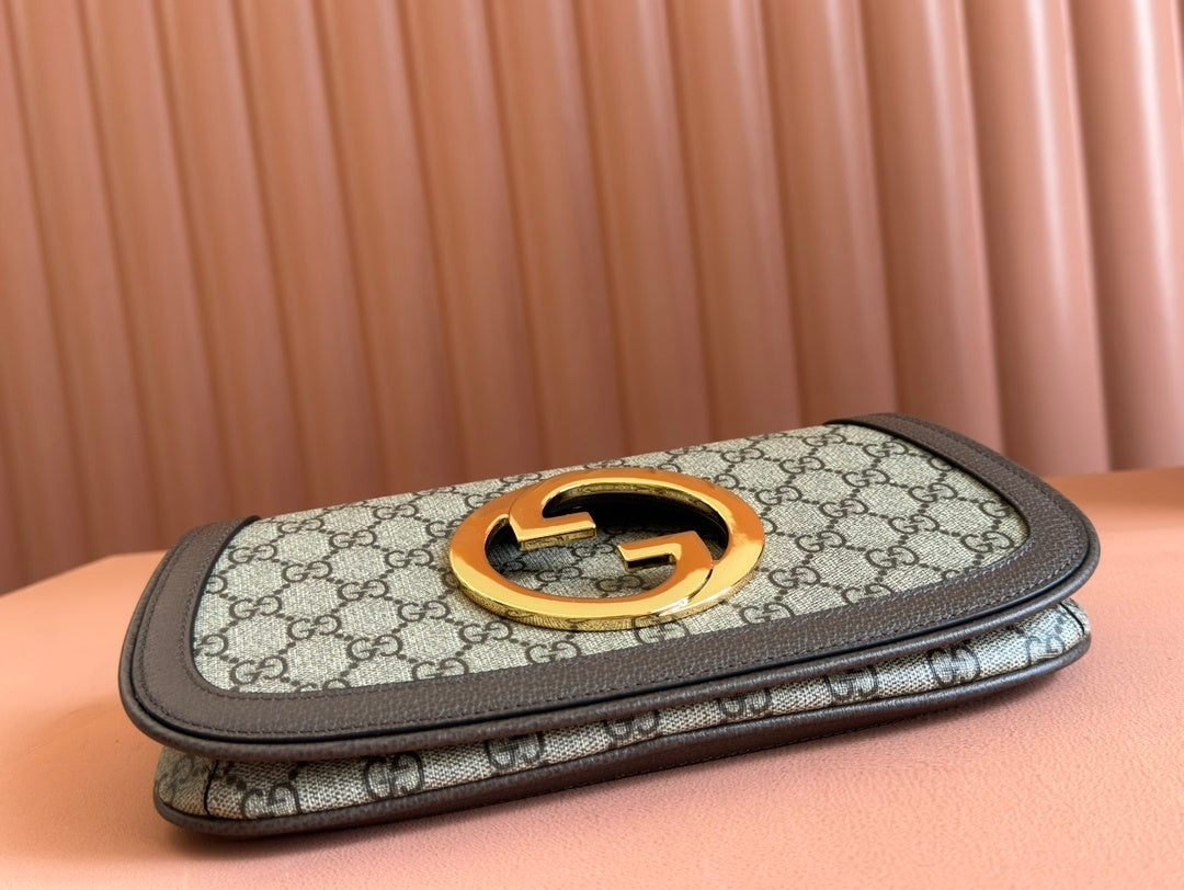 Gucci Blondie Shoulder Bag in GG Supreme Canvas