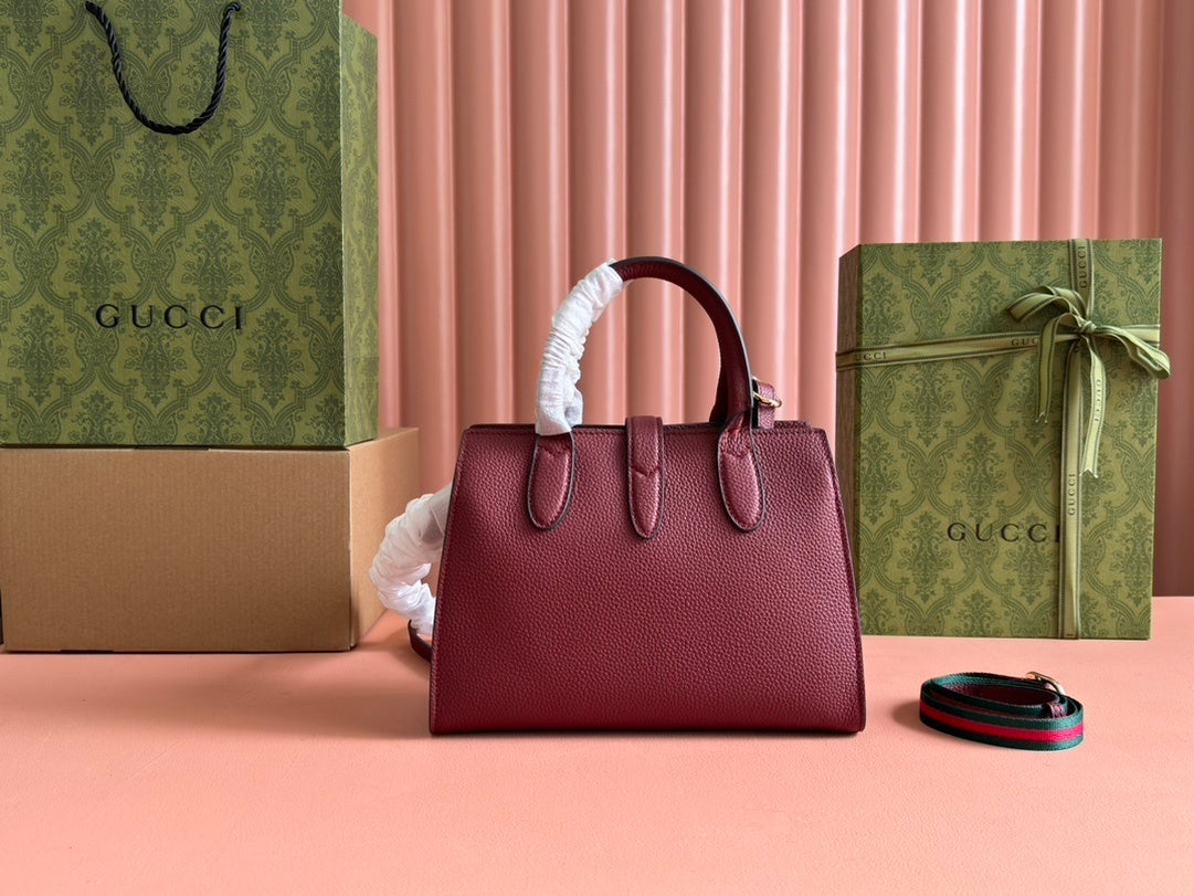 Gucci Small/Medium Tote Bag in Rosso Ancora Red or Bordeaux Grained Leather with Hook Closure