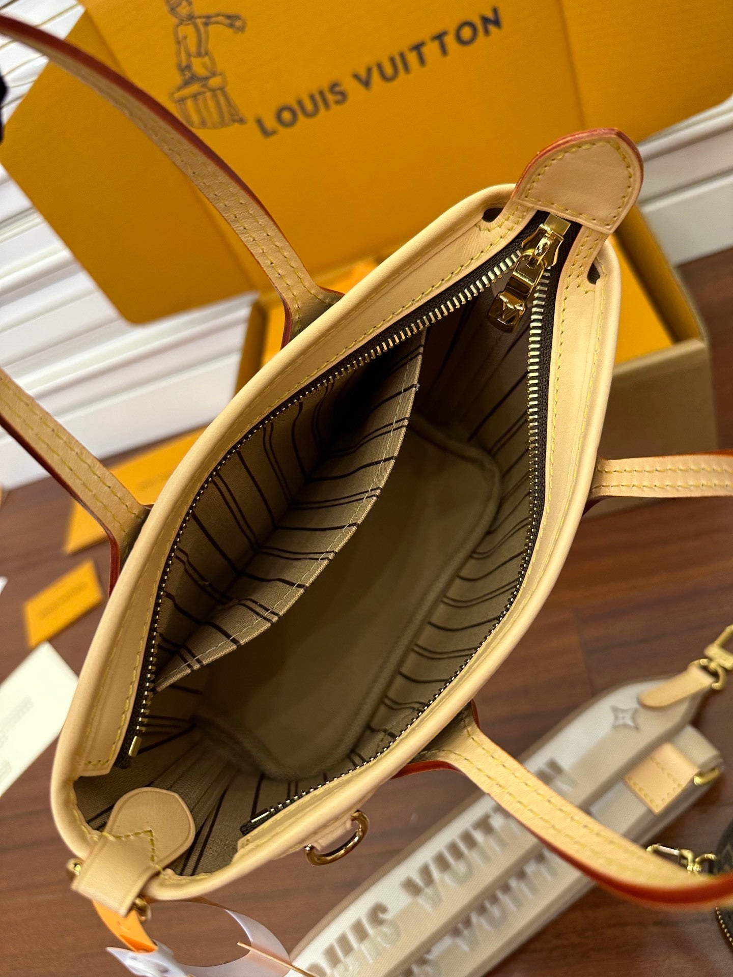 Louis Vuitton Neverfull BB Monogram Tote Bag