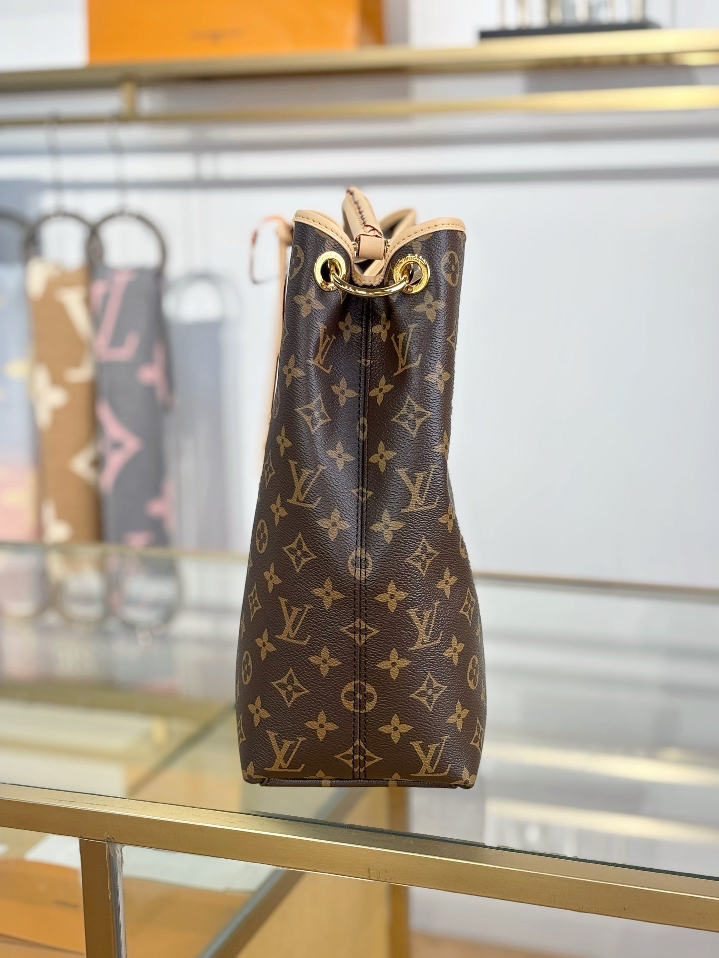 Louis Vuitton Again Handbag in Monogram Canvas