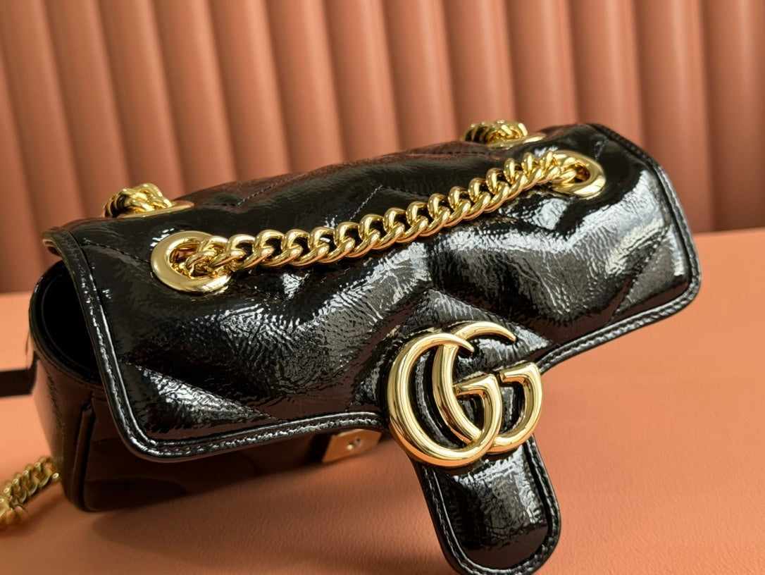 Gucci GG Marmont Small Shoulder Bag in Black Patent Leather
