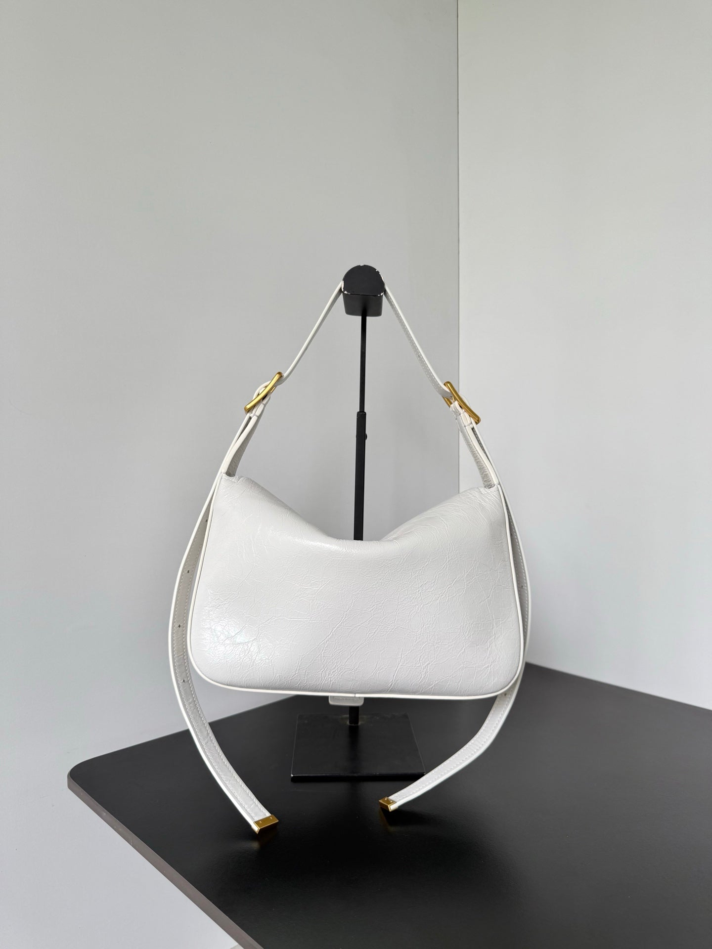 Balenciaga Clicca White Arena Lambskin Shoulder Bag