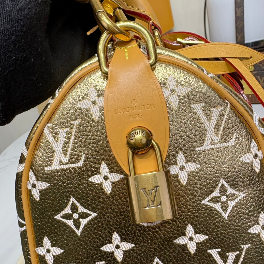 Louis Vuitton Speedy P9 Bandoulière 25 – Monogram Gold Finish with Matching Pouch