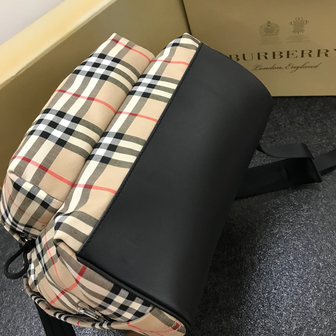 Burberry Jett Backpack in Archive Beige Vintage Check