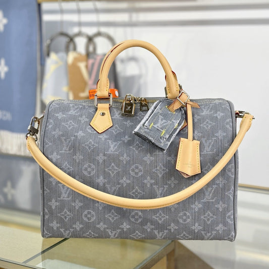 Louis Vuitton Speedy Soft 30 in Monogram Denim