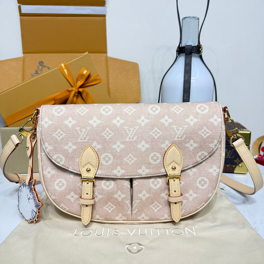 Louis Vuitton Escape Other Monogram Canvas Handbag Luxury Designer Bag