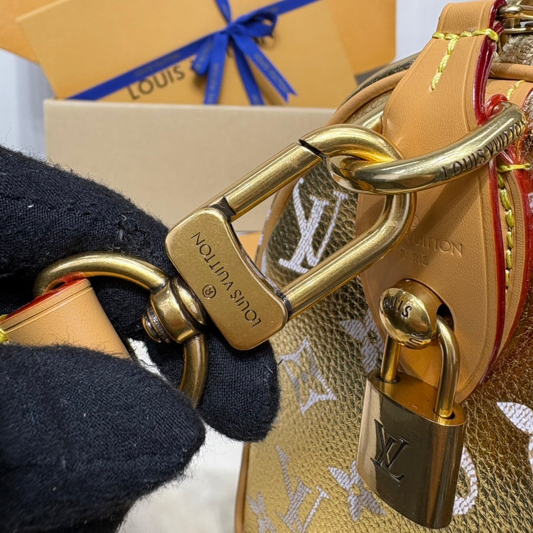 Louis Vuitton Speedy P9 Bandoulière 25 – Monogram Gold Finish with Matching Pouch