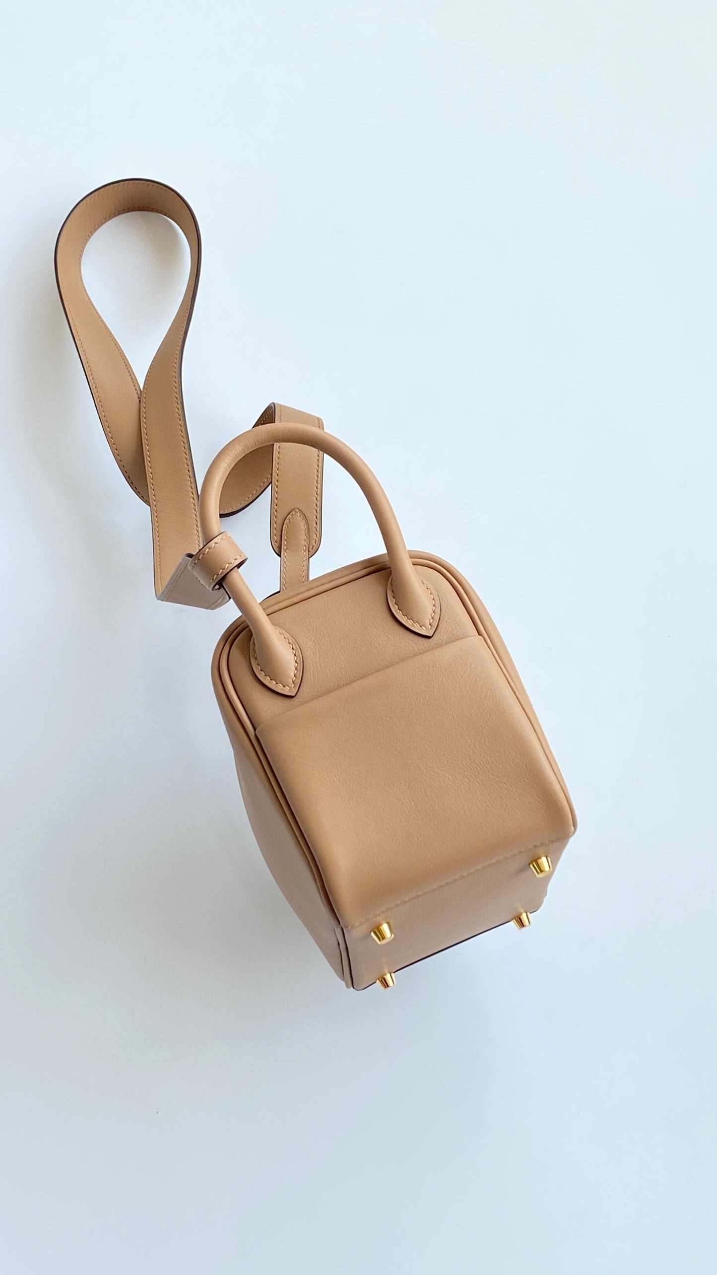 Hermès Lindy 26 Light Brown Leather Bag