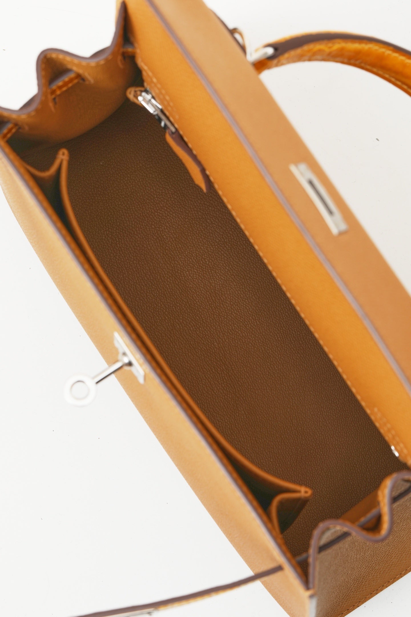 Hermès HSS Kelly 25 Sellier Jaune Ambre & Sesame