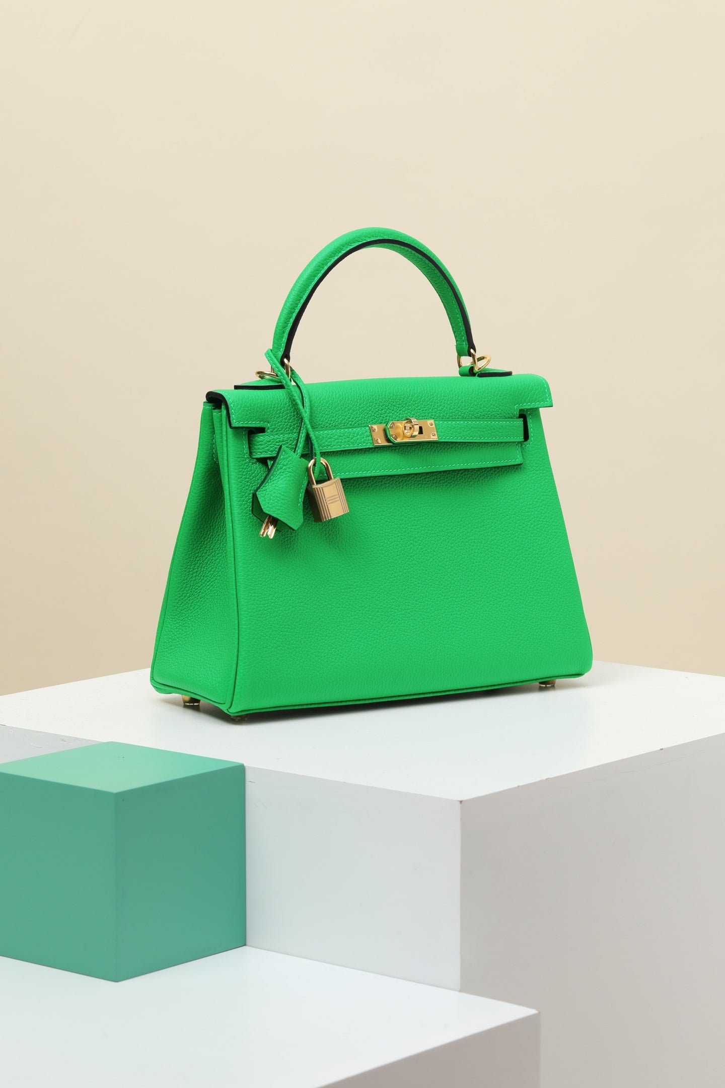 Hermès Kelly Bambou Green Togo Gold Hardware