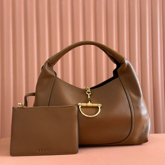 Gucci Softbit Maxi Shoulder Bag in Brown Grainy Leather