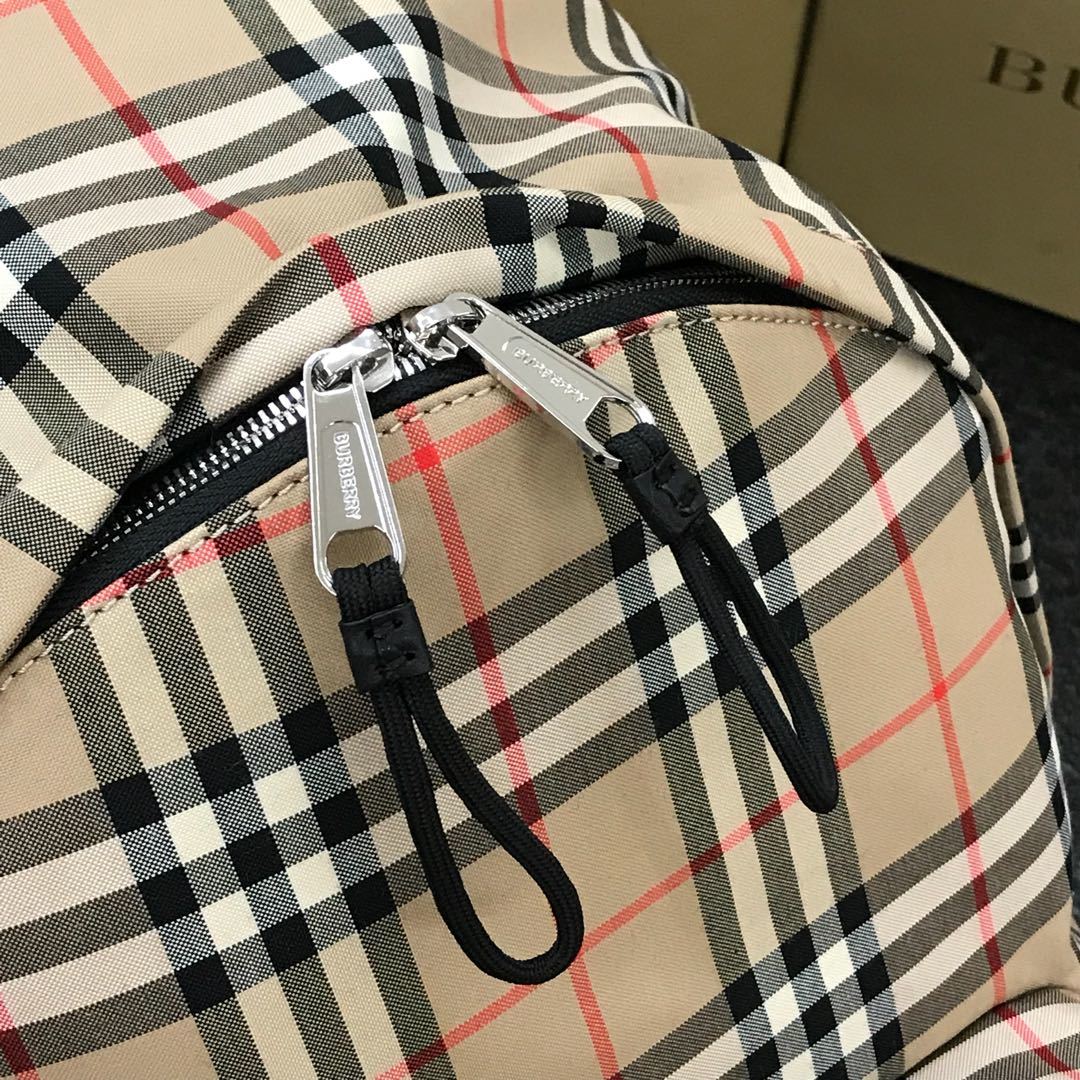 Burberry Jett Backpack in Archive Beige Vintage Check