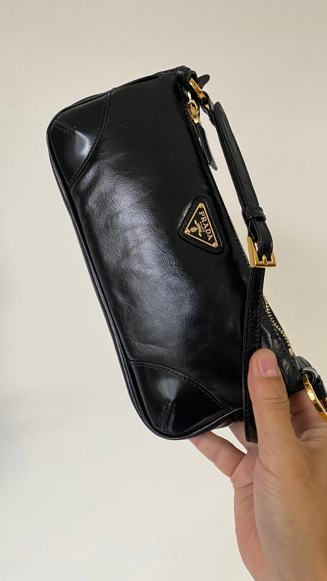 Prada Re-Edition 2002 Small Shoulder Bag in Black Soft Lux Calfskin Leather