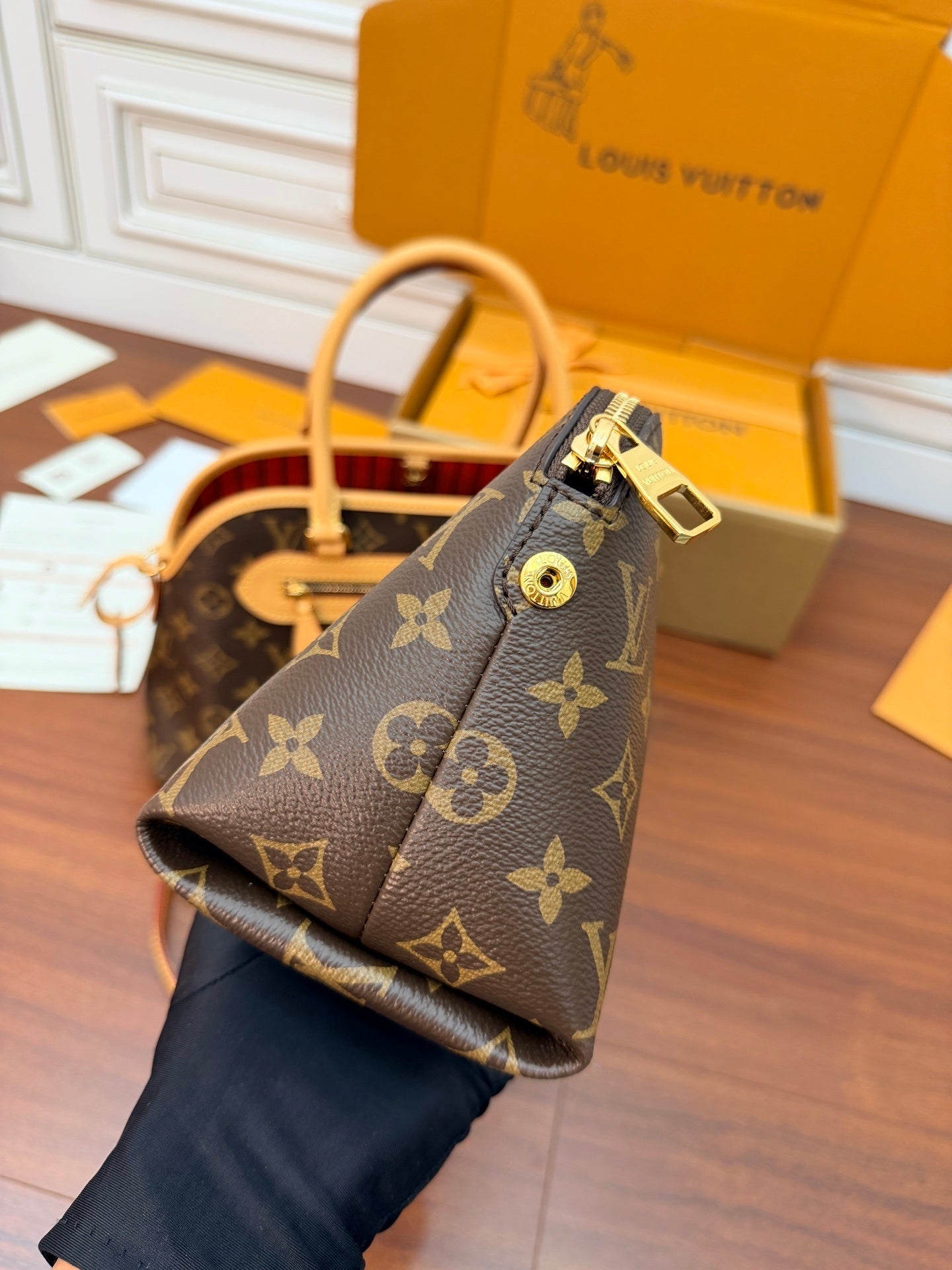 Louis Vuitton Monogram Ever More PM Handbag with Cowhide Leather Trim