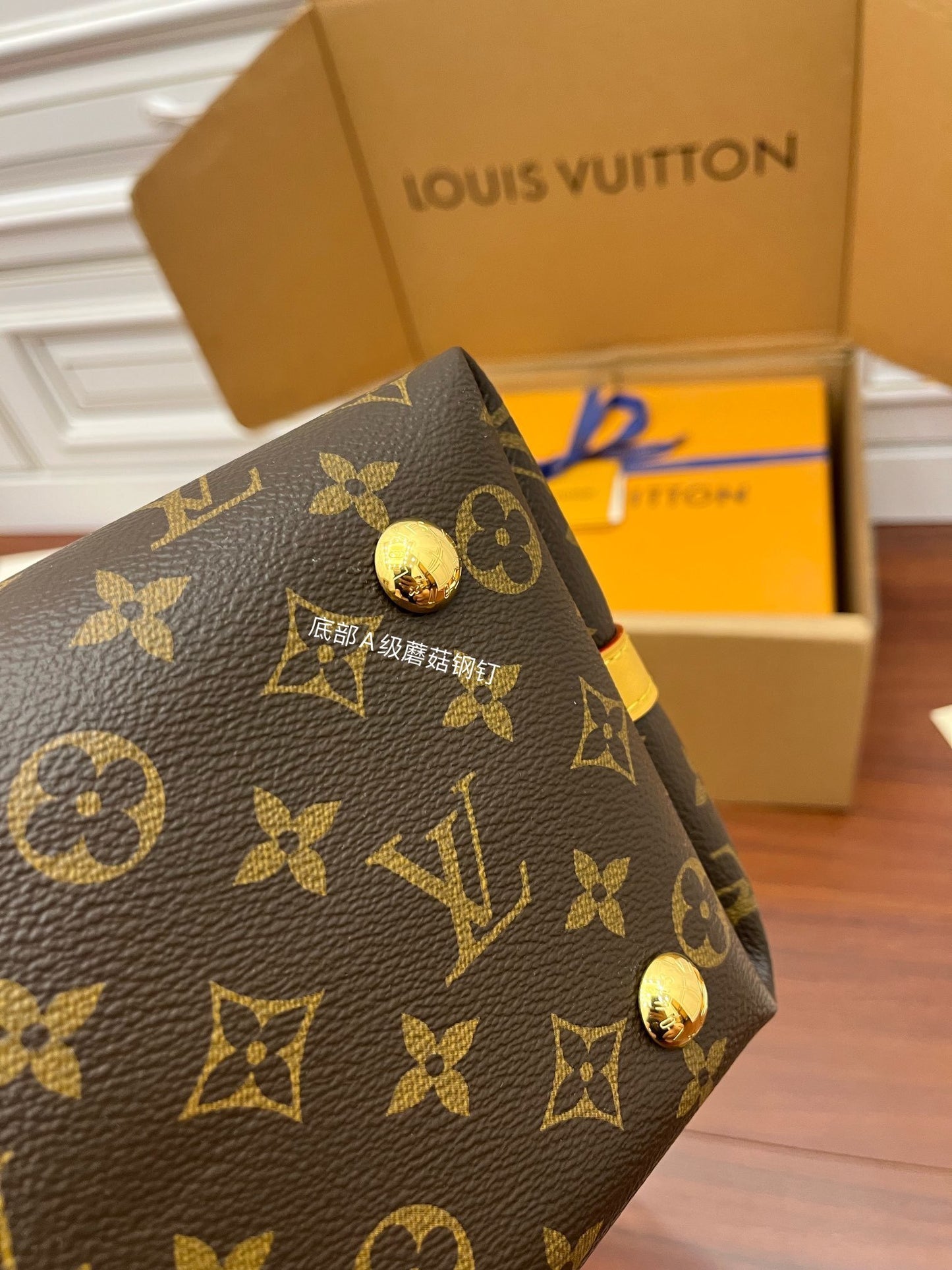 Louis Vuitton CarryAll PM Handbag – Monogram Canvas with Natural Leather Trim