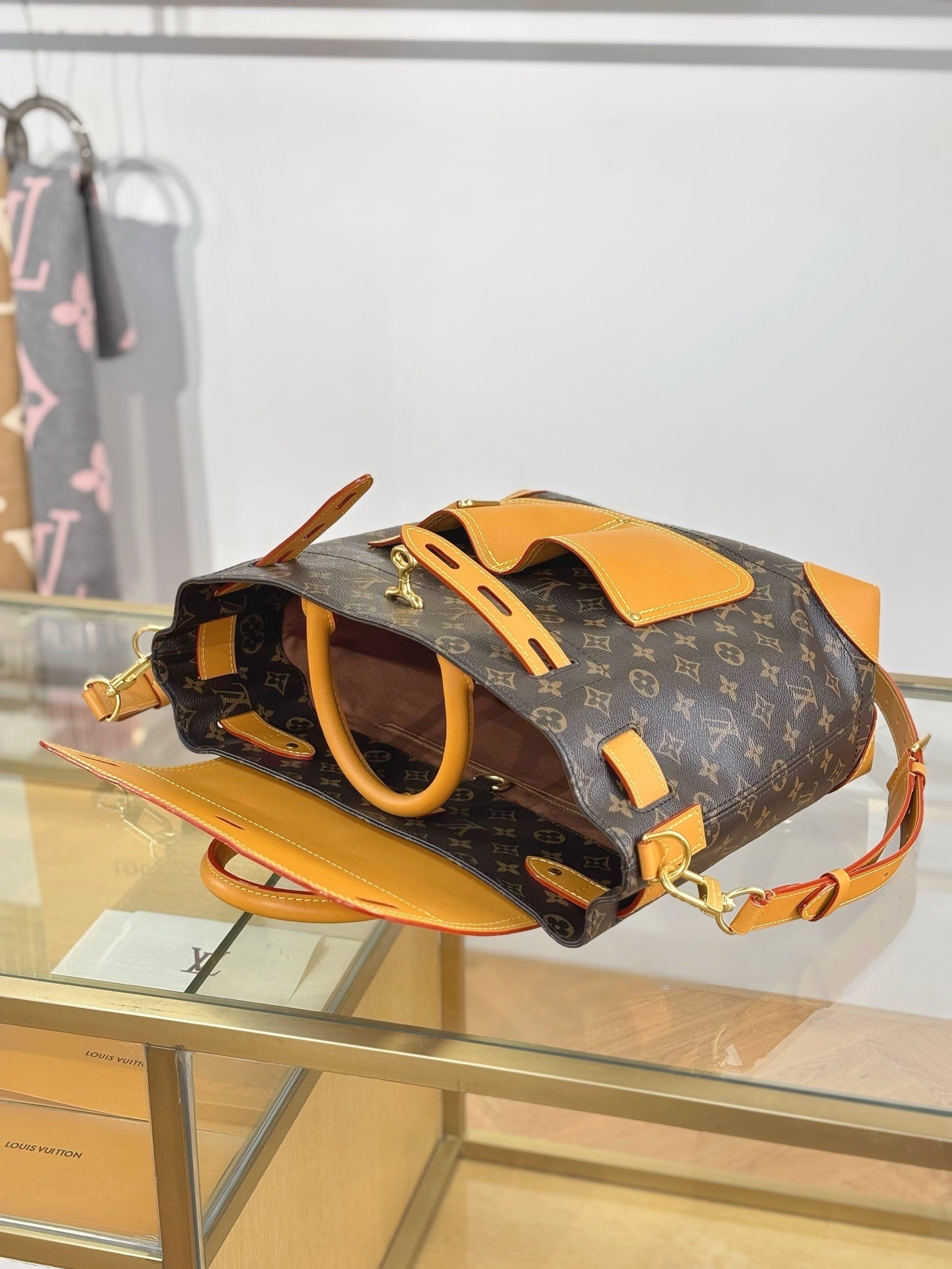 Louis Vuitton Steamer 30 Bag – Monogram Canvas with Cowhide Leather Trim
