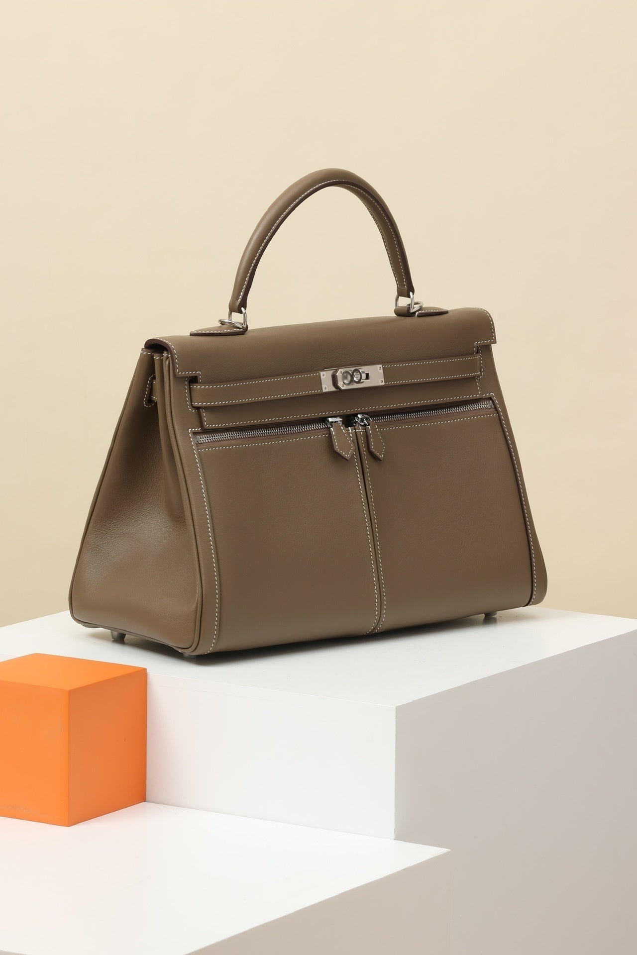 Hermès Kelly Lakis Sporty Zip Pocket Handbag