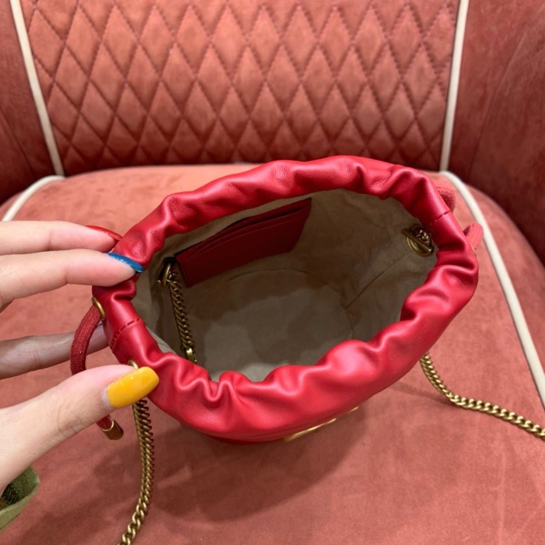 Gucci GG Marmont Mini Bucket Bag in Red Matelassé Leather