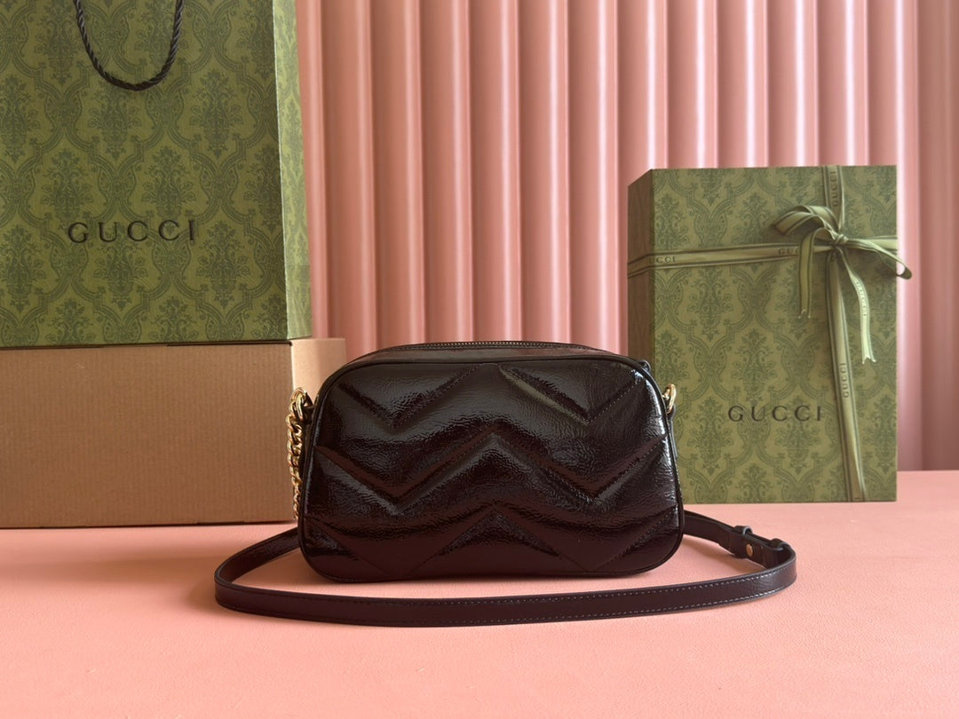Gucci GG Marmont Small Shoulder Bag in Black Patent Leather