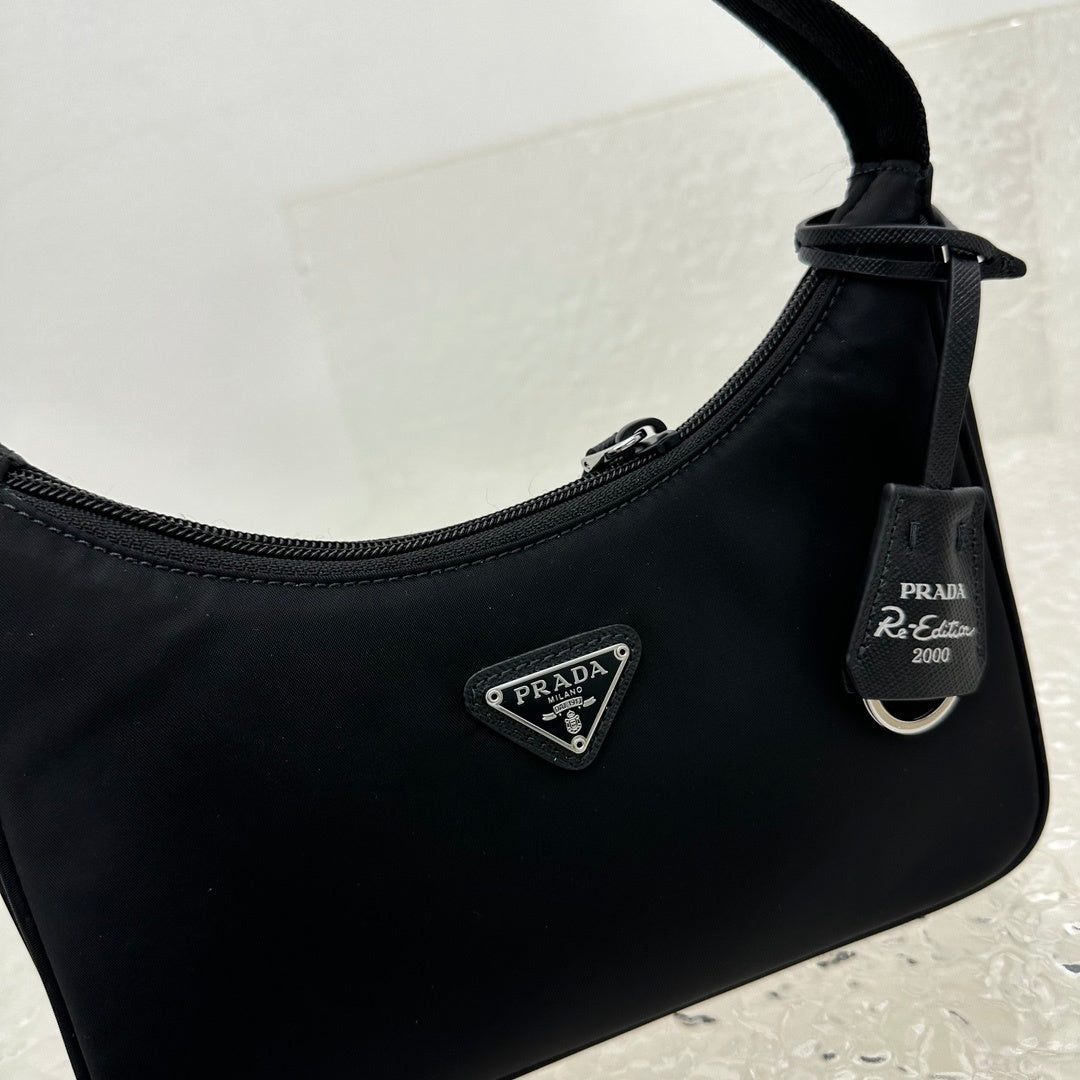Prada Re-Edition 2000 Black Re-Nylon Shoulder Bag