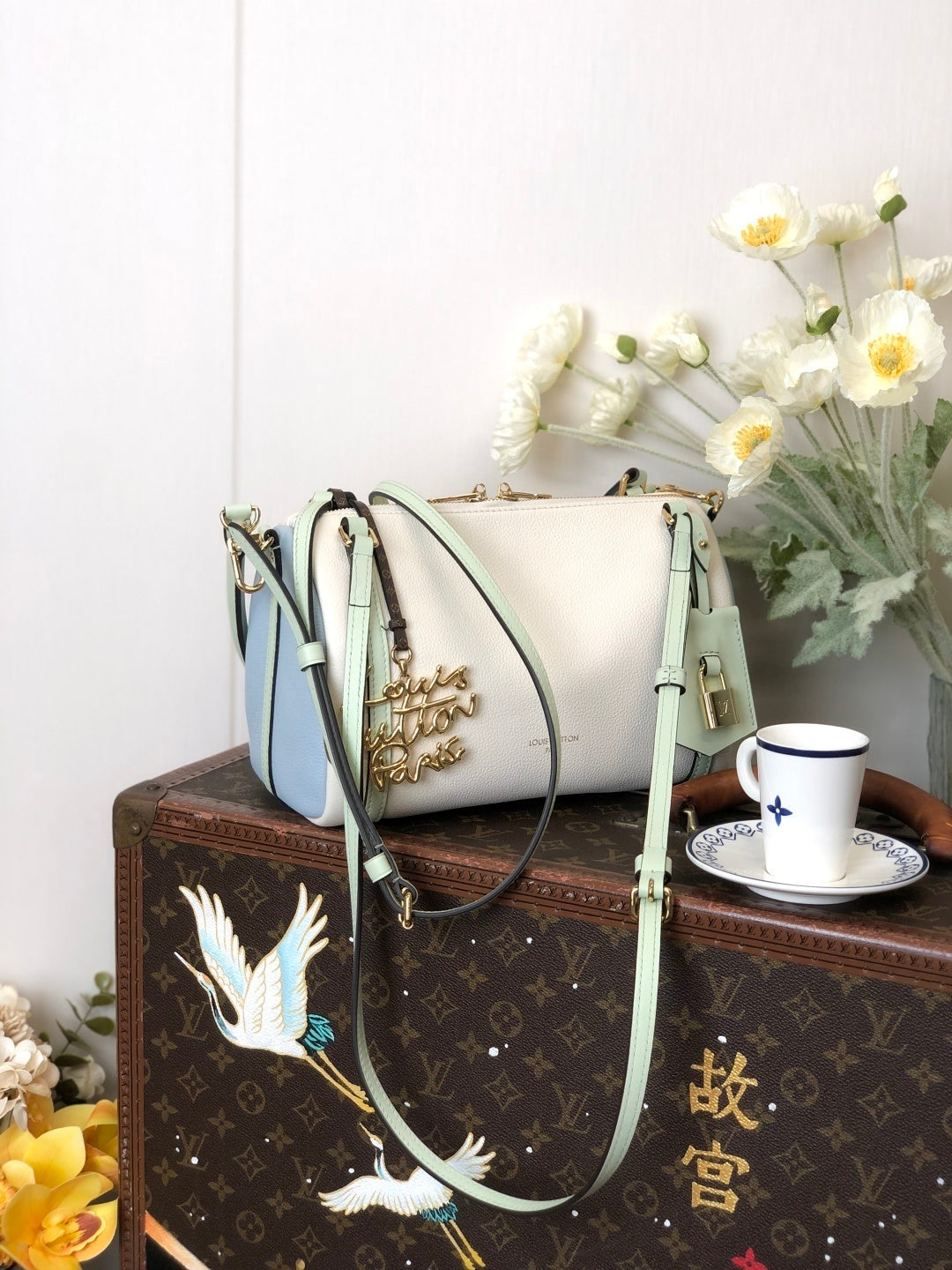 Louis Vuitton Express PM Shoulder Bag – Calfskin Leather in White & Light Blue