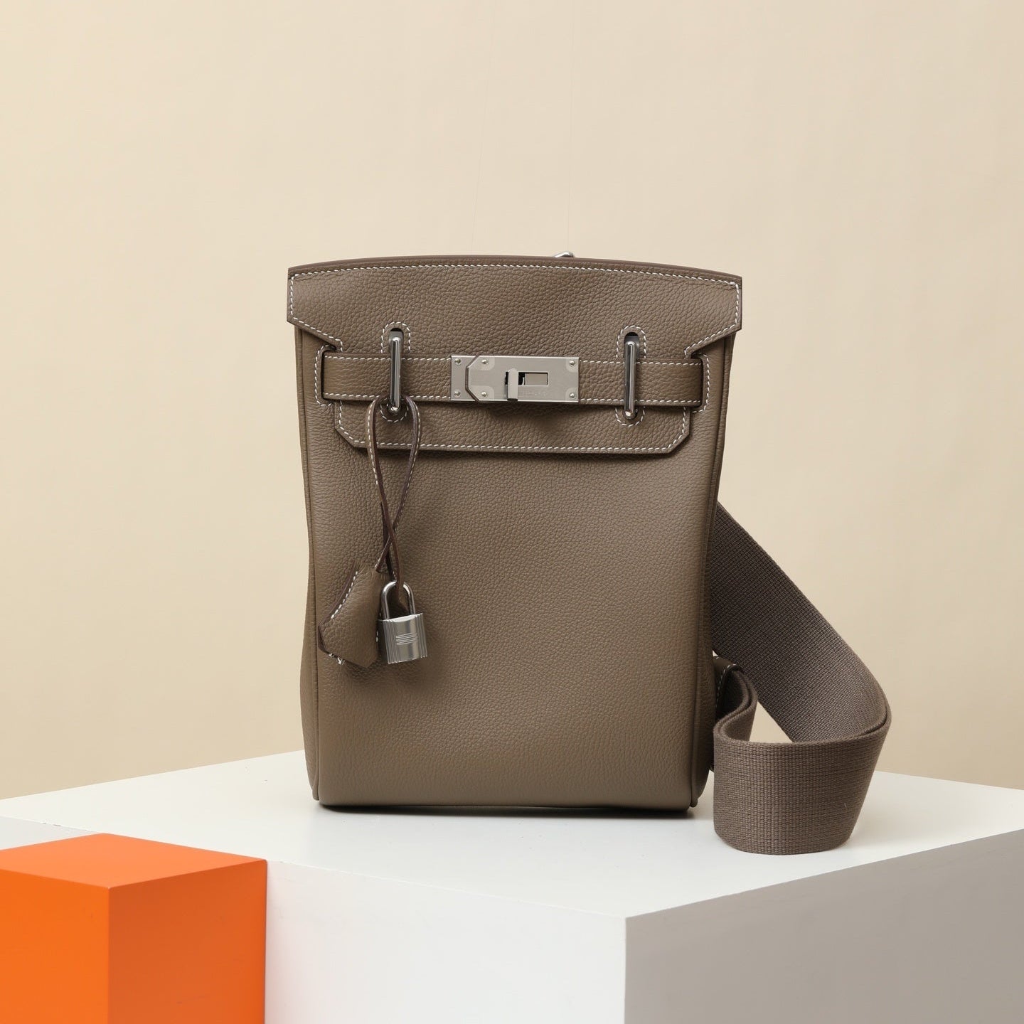 Hermès HAC a Dos PM Togo Leather Backpack