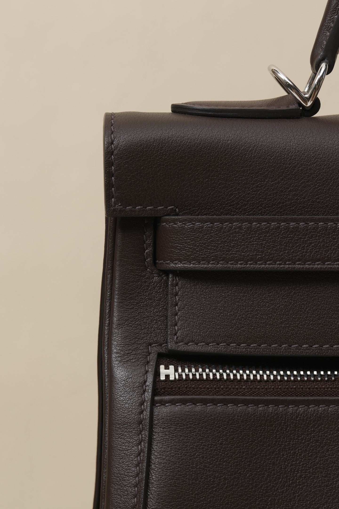 Hermès Kelly Lakis Handbag with Palladium Hardware