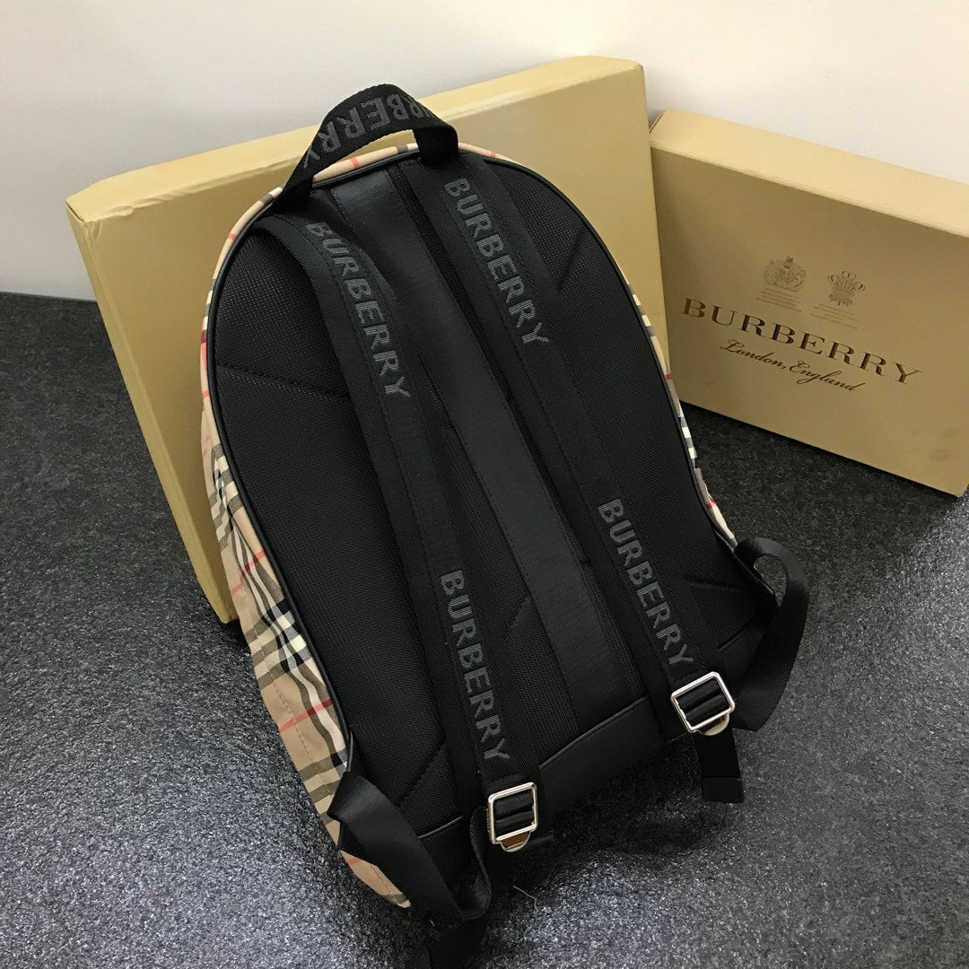 Burberry Jett Backpack in Archive Beige Vintage Check