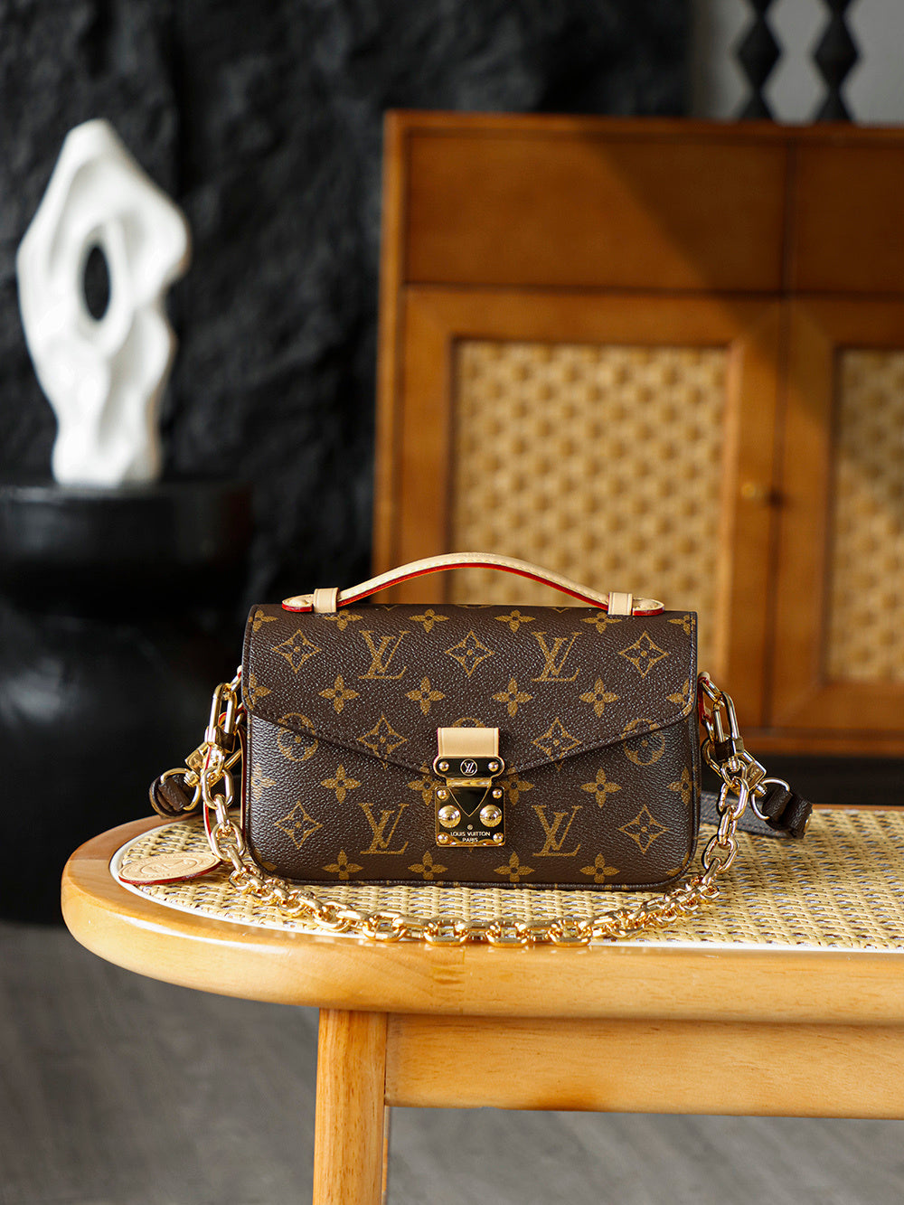 Louis Vuitton Pochette Métis East West Bag Monogram Canvas with Cowhide Leather & Gold Hardware