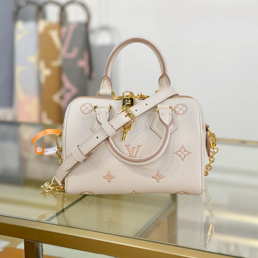Louis Vuitton Speedy Bandoulière 20 Handbag