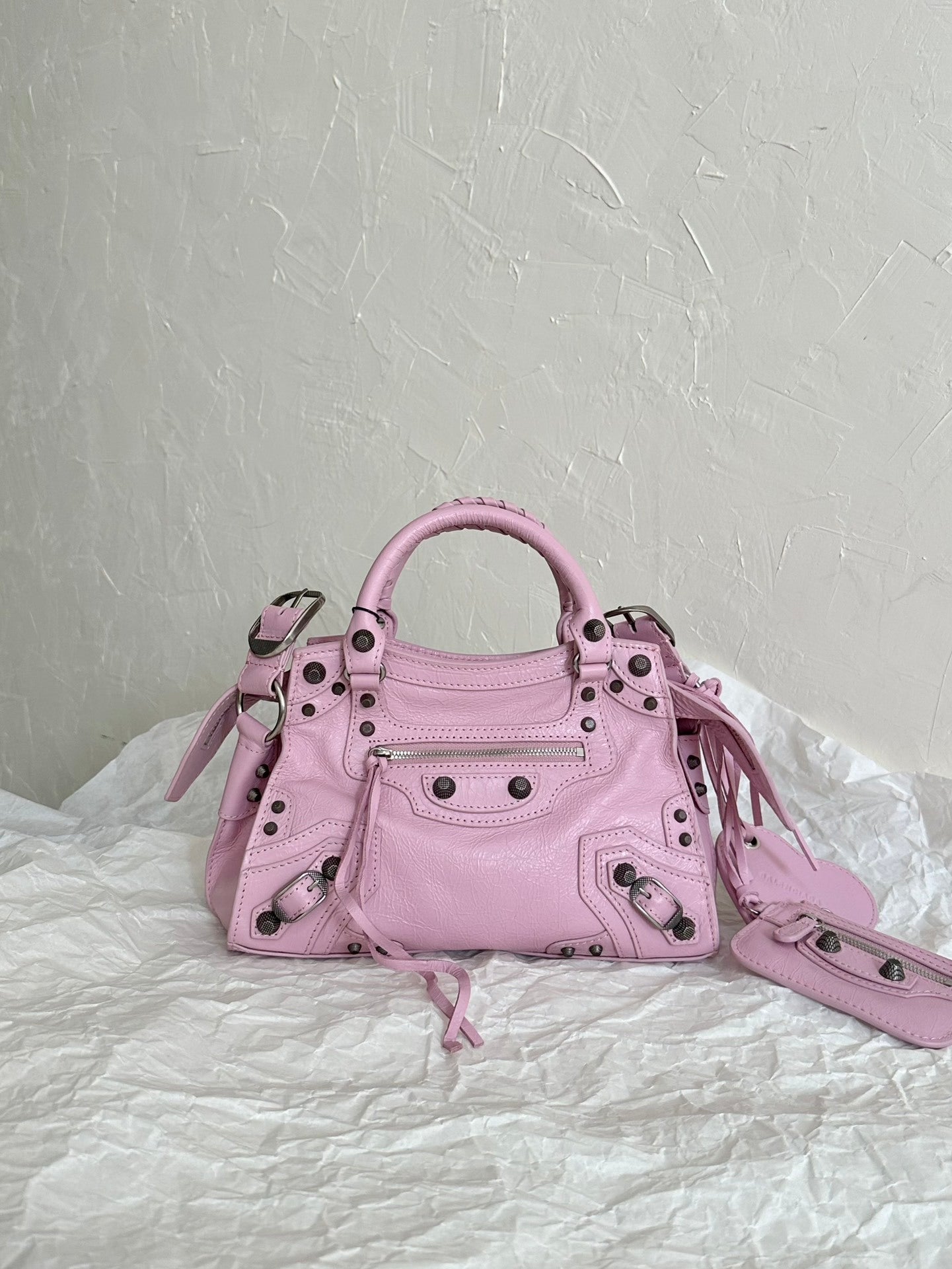 Balenciaga Neo Cagole City Bag with Heart Mirror