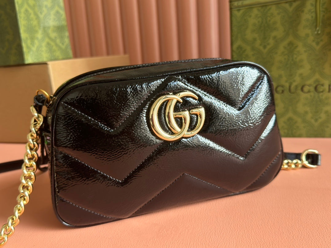 Gucci GG Marmont Small Shoulder Bag in Black Patent Leather
