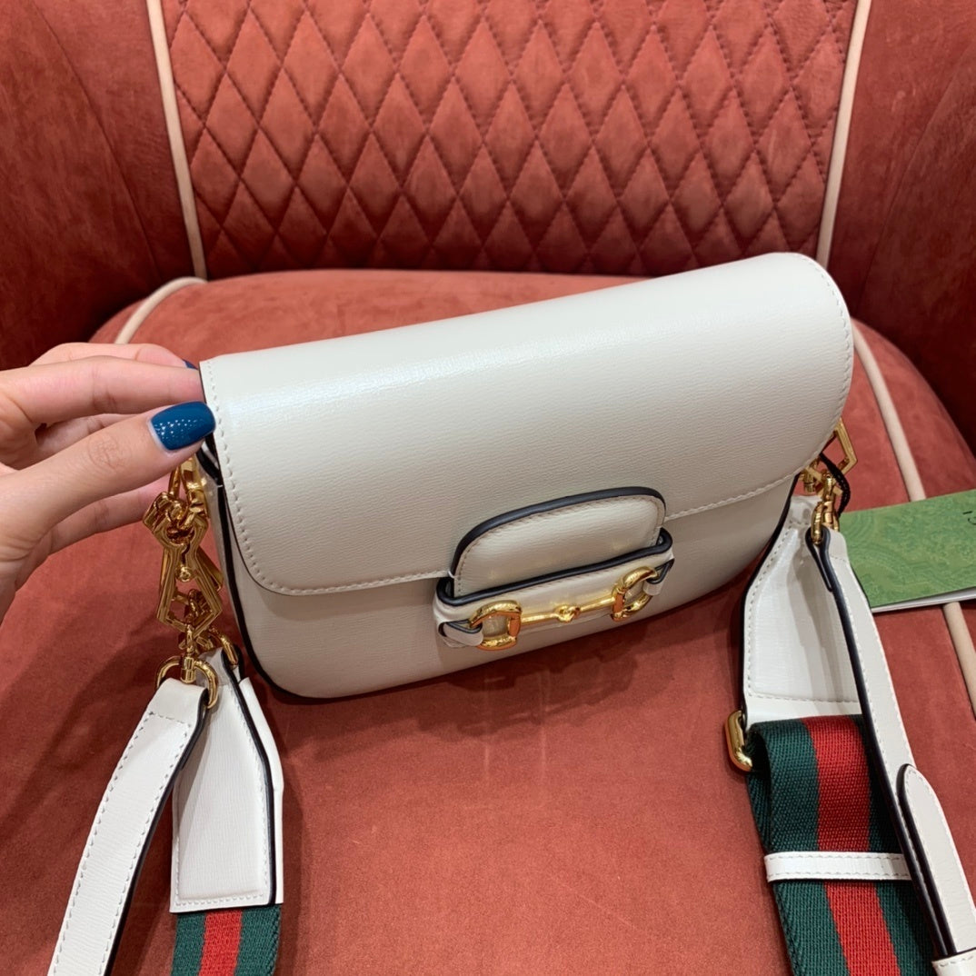 Gucci Horsebit 1955 Small Shoulder Bag in White Leather