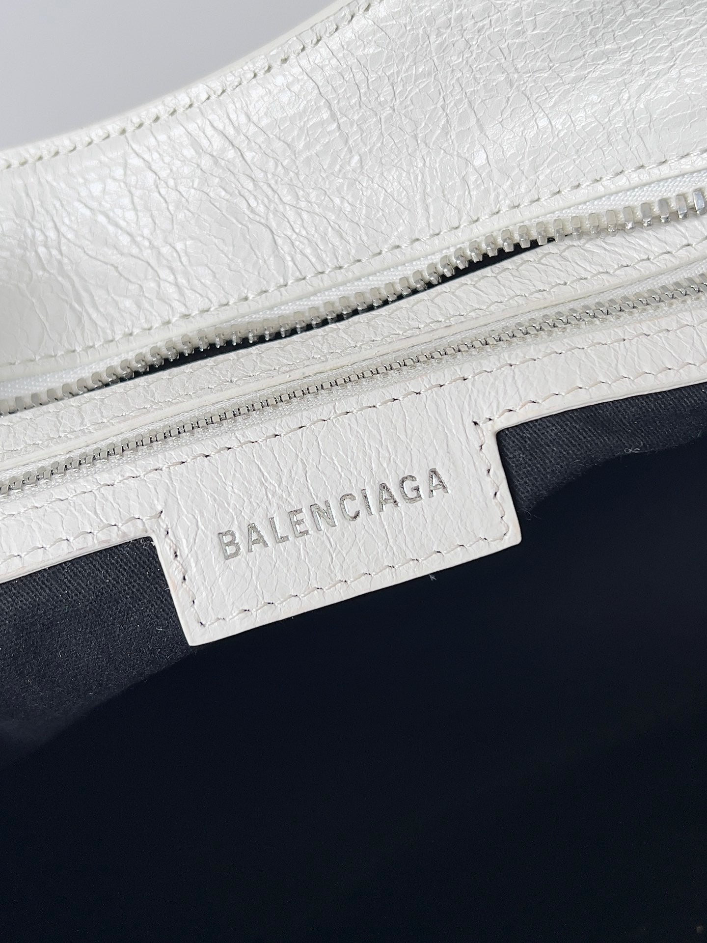 Balenciaga Neo Cagole City Crinkled Lambskin Leather Bag