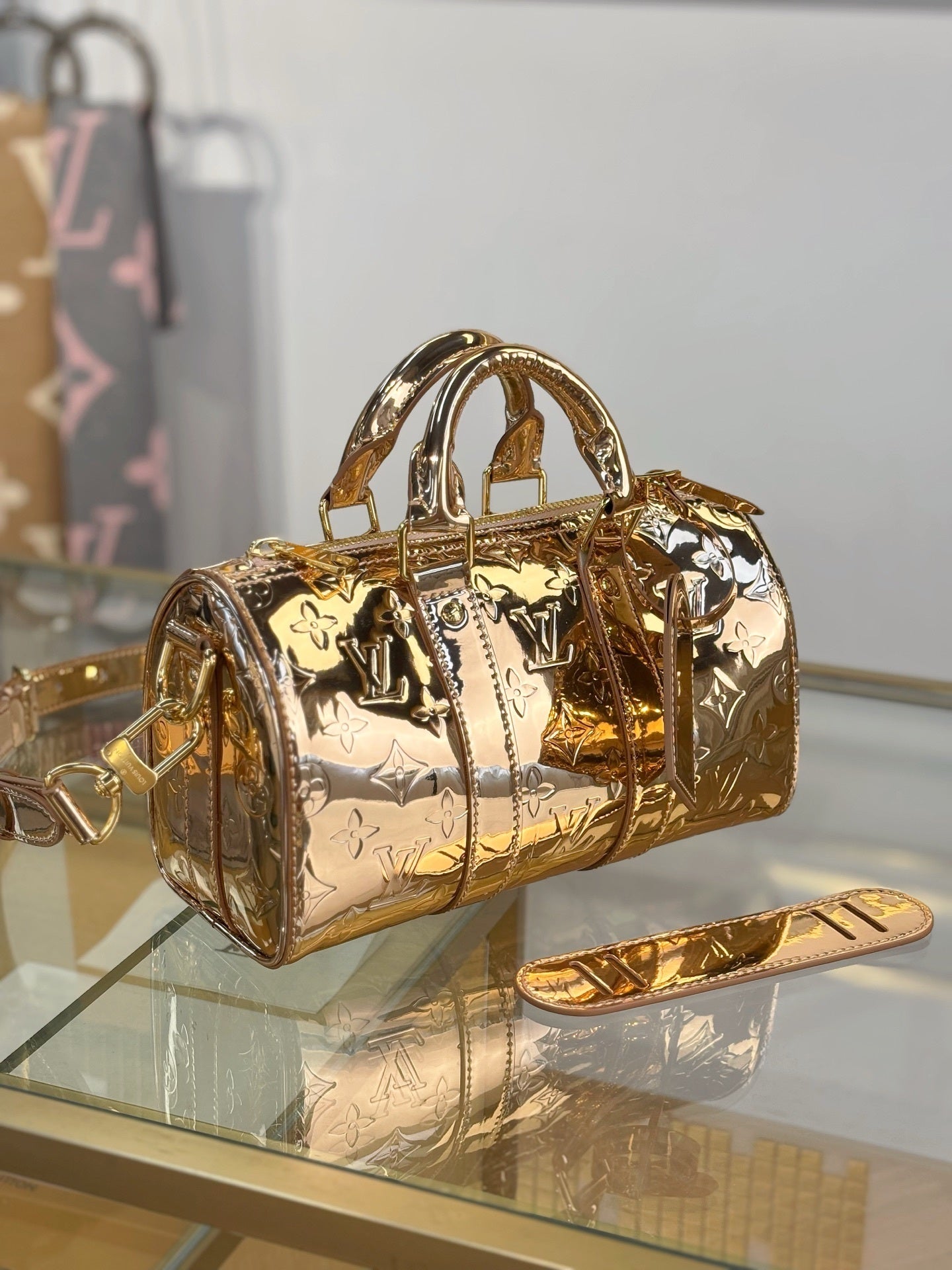 Louis Vuitton Speedy Bandoulière in Copper Monogram Miroir Laminated Canvas