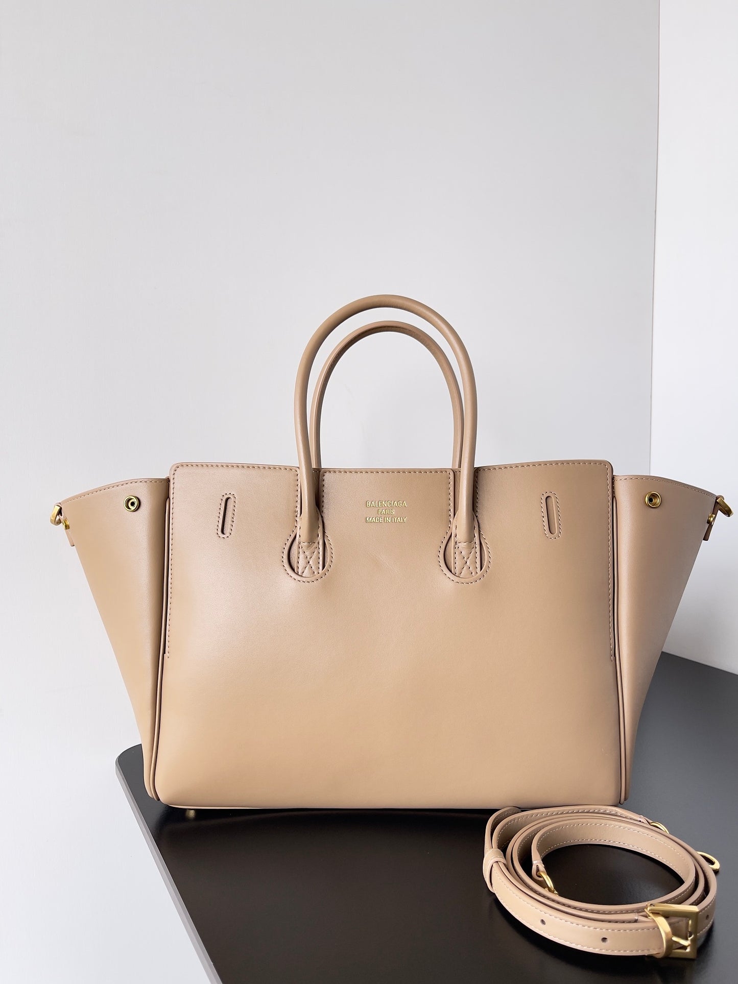 Balenciaga Bel Air Tote Luxury Leather Bag