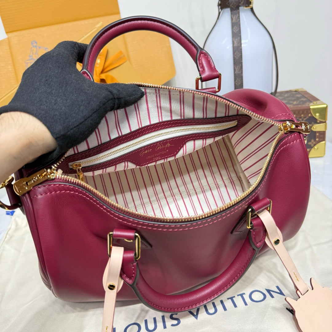 Louis Vuitton Speedy Soft 30 H33 Women’s Handbag