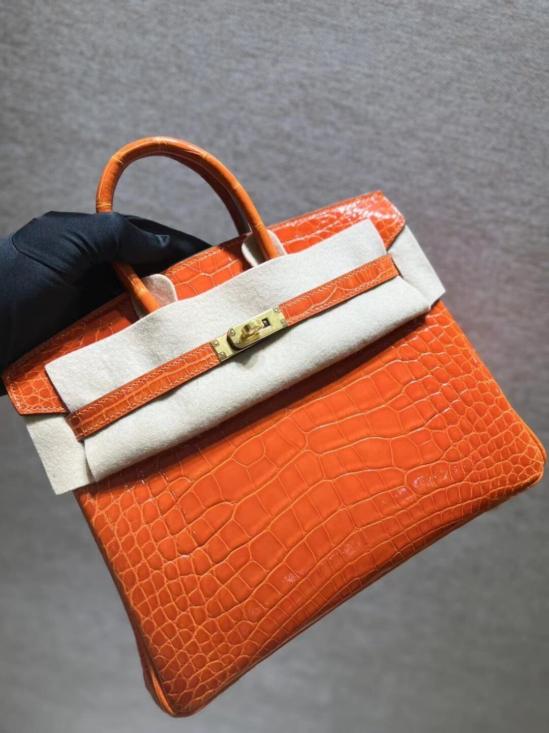 Hermès Birkin 30 Orange Crocodile Gold Hardware