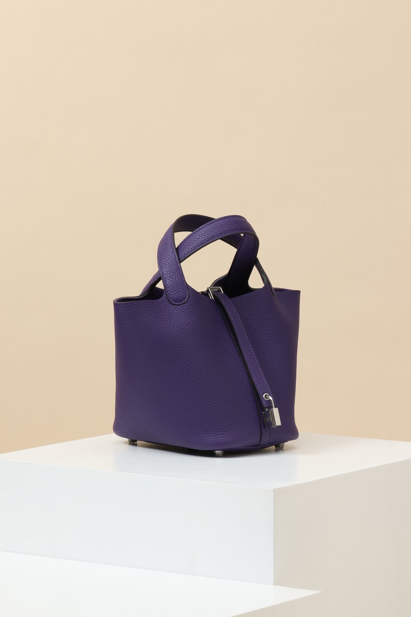 Hermès Picotin Lock 18 Clemence Leather
