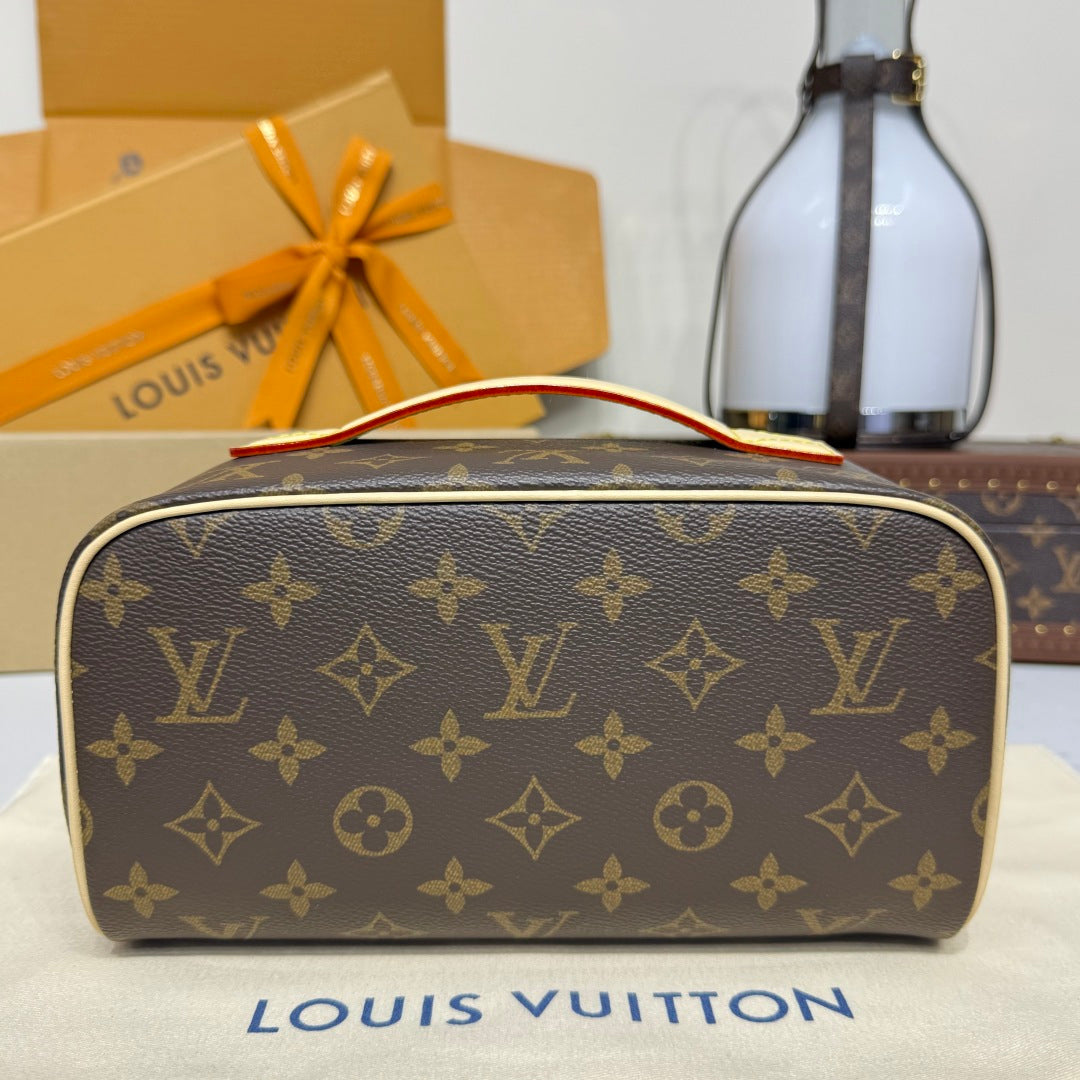 Louis Vuitton Monogram Toiletry Bag for Travel