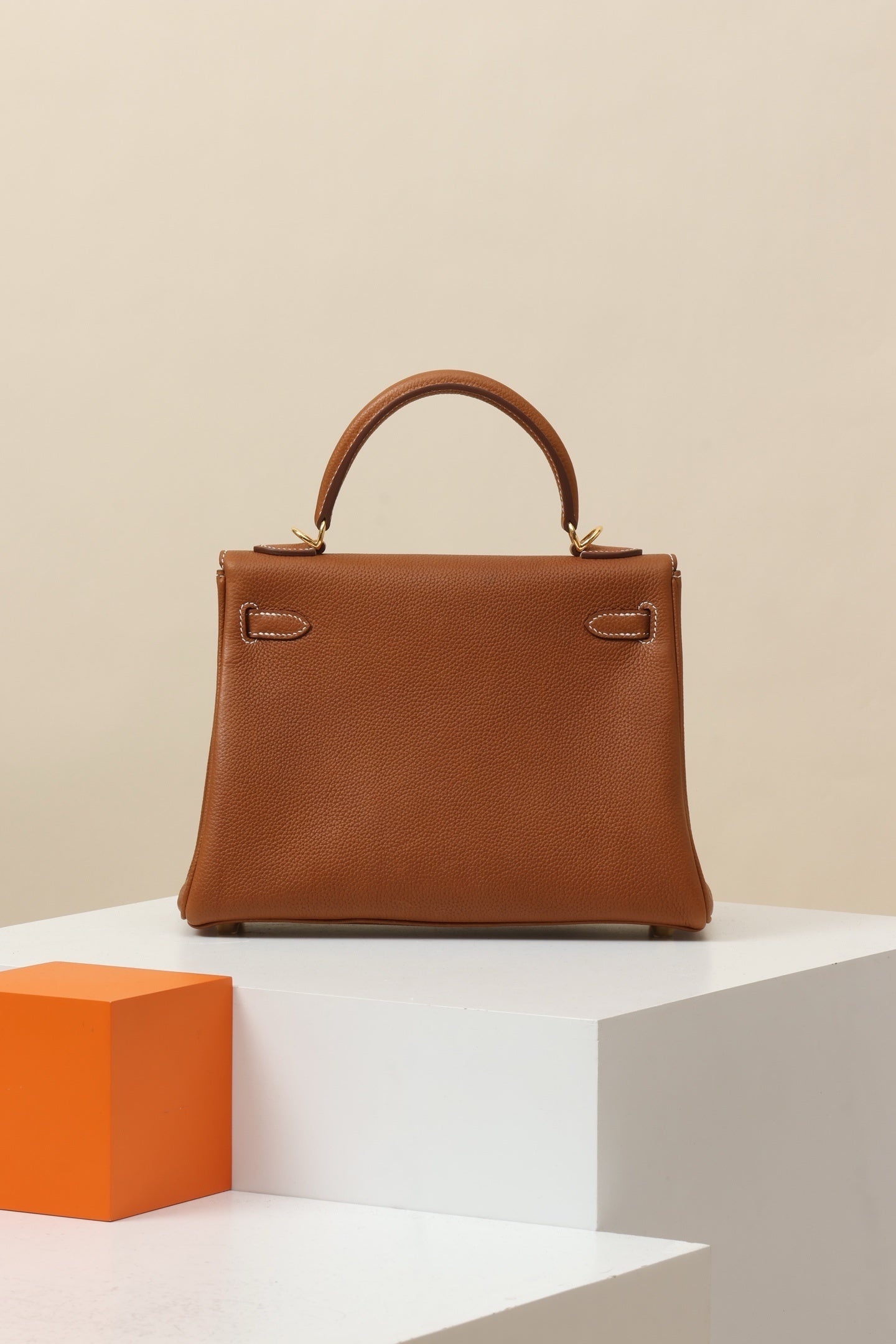 Hermès Kelly Retourne Gold Togo Leather Handbag