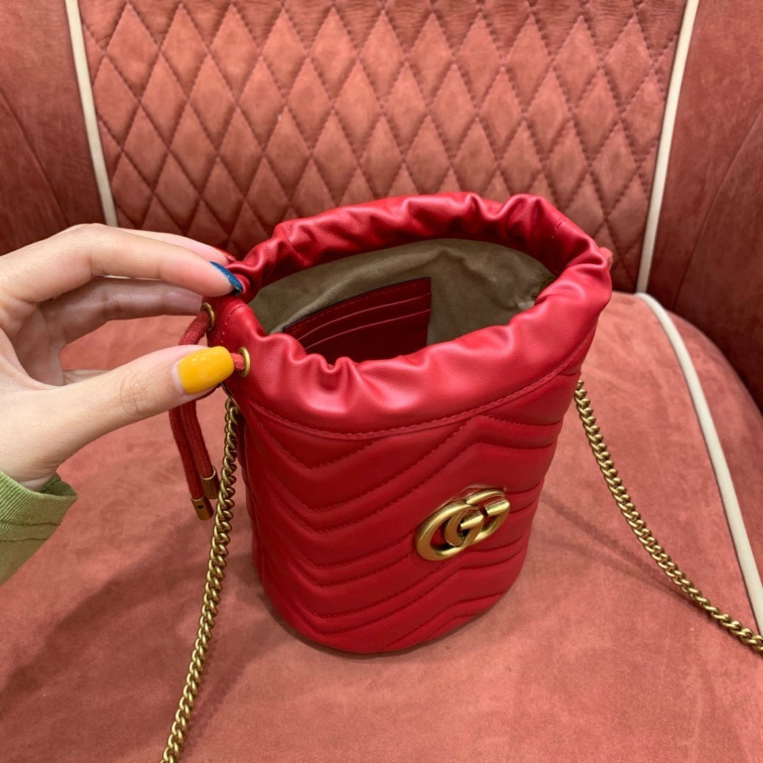 Gucci GG Marmont Mini Bucket Bag in Red Matelassé Leather